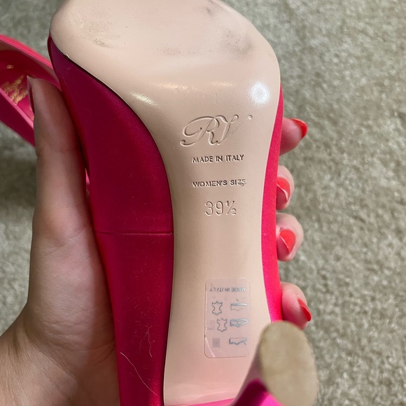 Roger Vivier LAVALLIÈRE CLOTH HEELS - Picture 2 of 7